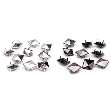   Ruhaszegecsek 12x12 mm piramis - 1 nikkel (300 db-os csomagolás)