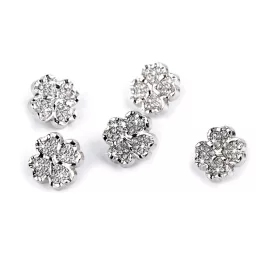 Fém gomb négyágú lóhere kövekkel mérete 20"