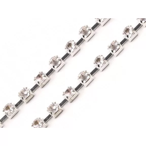 Kristály strasszlánc szélessége 2,9 mm - 2 crystal ezüst (90 m-os csomagolás) Kristály strasszlánc szélessége 2,9 mm - 2 crystal ezüst (90 m-os csomagolás)