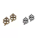 Medál NÉGYÁGÚ LÓHERE 15x21 mm - 1 platina patinával
130233 210829 130265 130268 130308 (250 db-os csomagolás)
