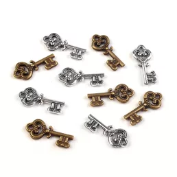 Tibeti fityegő Kulcs 9x20 mm