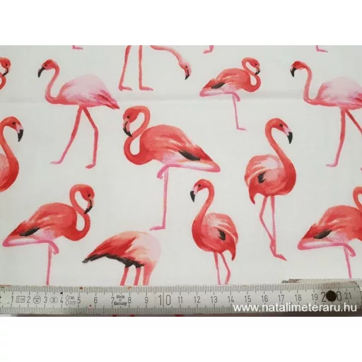 Flamingó fehér alapon designer pamut perkál-finom pamutvászon
