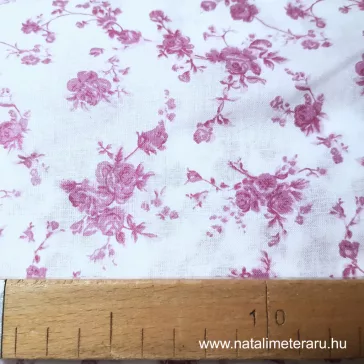 Pink rose-patterned cotton percale / fine cotton fabric