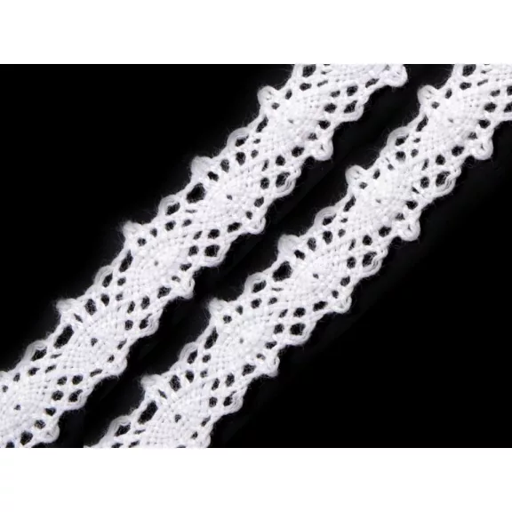Pamut csipke szalag 12 mm - 5 fehér (27 m-es csomagolás) Pamut csipke szalag 12 mm - 5 fehér (27 m-es csomagolás)