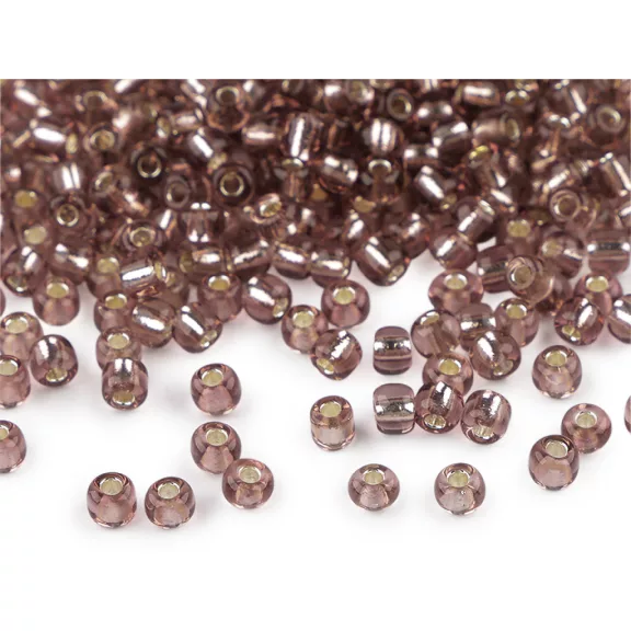 Üveg kásagyöngyök 6/0 - 4 mm-es áthúzóval - 41A lila sötét (50 g-os csomagolás) Üveg kásagyöngyök 6/0 - 4 mm-es áthúzóval - 41A lila sötét (50 g-os csomagolás)