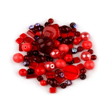 Vegyes üveggyöngyök - 26 piros (50 g-os csomagolás)