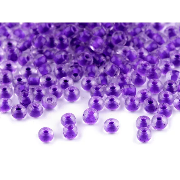 Üveg kásagyöngyök 6/0 - 4 mm-es lyuk élénk színek - 813B lila gerbera (250 g-os csomagolás) Üveg kásagyöngyök 6/0 - 4 mm-es lyuk élénk színek - 813B lila gerbera (250 g-os csomagolás)