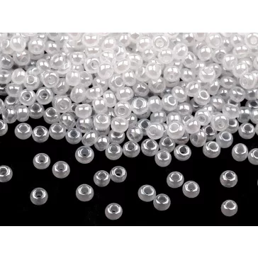   Preciosa kásagyöngy gyögyház 10/0 - 2,3 mm - 57102 tejfehér (20 g-os csomagolás)