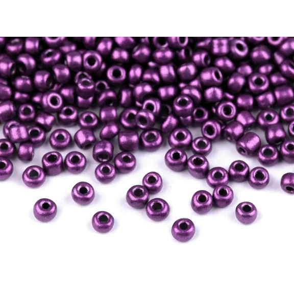 Kásagyöngy 8/0 - 3 mm matál, nem átlátszó - QK27 lila világos (50 g-os csomagolás) Kásagyöngy 8/0 - 3 mm matál, nem átlátszó - QK27 lila világos (50 g-os csomagolás)