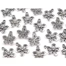 Fém medál / cipzár húzóka virág 15x18 mm - 2 platina (10 db-os csomagolás) Fém medál / cipzár húzóka virág 15x18 mm - 2 platina (10 db-os csomagolás)