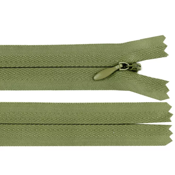 Spirálos cipzár No 3 hossza 22cm - 263 khaki (1 db-os csomagolás) Spirálos cipzár No 3 hossza 22cm - 263 khaki (1 db-os csomagolás)