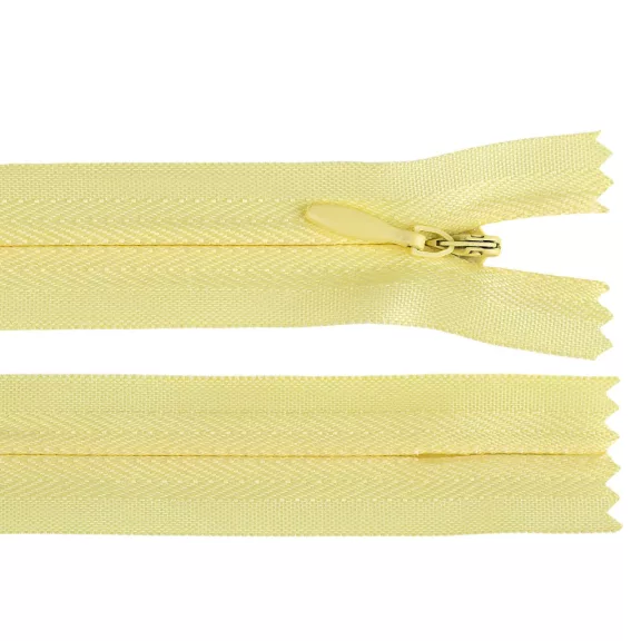 Spirálos cipzárak No 3 hossza 25 cm - 107 vil. sárga (1 db-os csomagolás) Spirálos cipzárak No 3 hossza 25 cm - 107 vil. sárga (1 db-os csomagolás)
