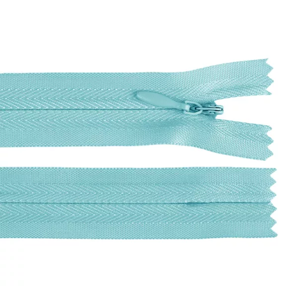 Spirálos cipzár No 3 hossza 50cm - 203 angyali kék (1 db-os csomagolás) Spirálos cipzár No 3 hossza 50cm - 203 angyali kék (1 db-os csomagolás)