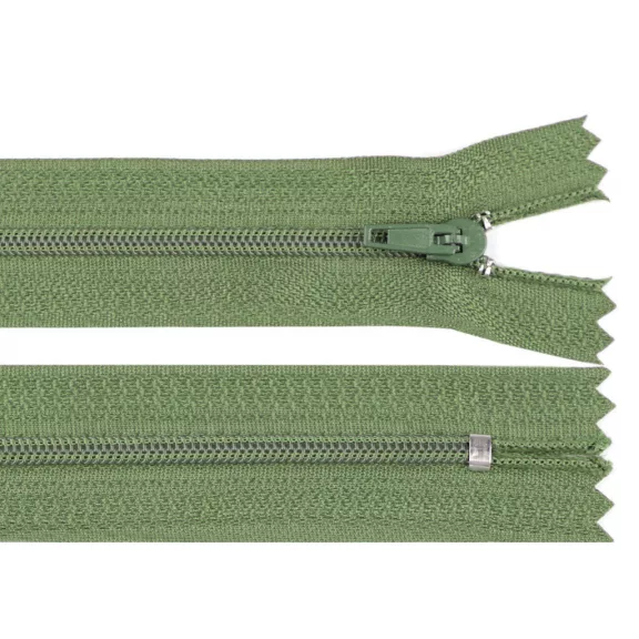 Spirálos cipzár No 3 hossza 20 cm pinlock - 265 palackzöld (1 db-os csomagolás) Spirálos cipzár No 3 hossza 20 cm pinlock - 265 palackzöld (1 db-os csomagolás)