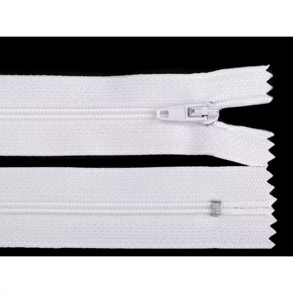 Spirálcipzár No 3 hossza 14 cm autolock - 101 fehér (10 db-os csomagolás) Spirálcipzár No 3 hossza 14 cm autolock - 101 fehér (10 db-os csomagolás)