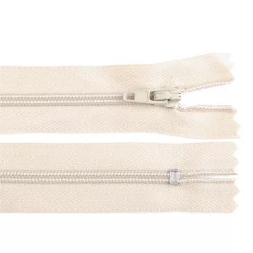   Spirál cipzár No 3 hossza 18 cm autolock - 306 világos bézs (10 db-os csomagolás)