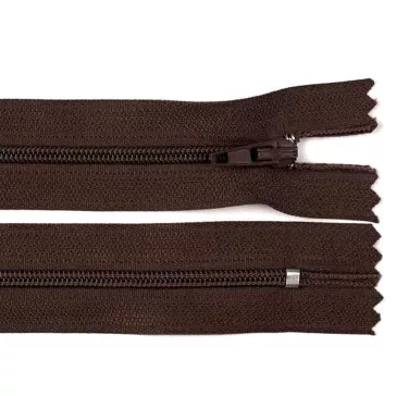   Spirál cipzár No 3 hossza 20 cm autolock - 304 csokoládébarna (50 db-os csomagolás)