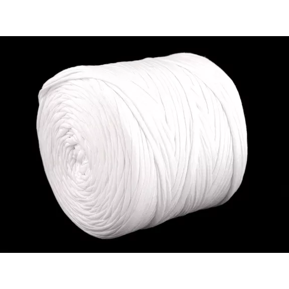 Spaghetti / fonal Spagitolli 550-700 g - 1 fehér különböző színárnyalatok (1 db-os csomagolás) Spaghetti / fonal Spagitolli 550-700 g - 1 fehér különböző színárnyalatok (1 db-os csomagolás)