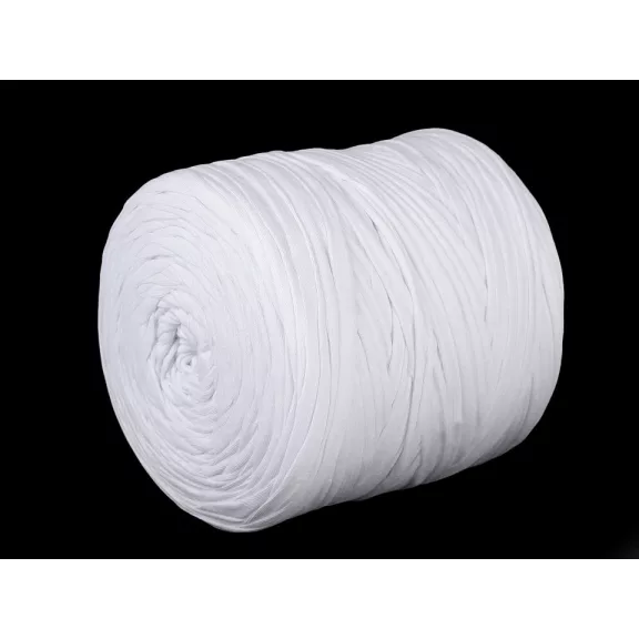 Spaghetti / fonal 700 g - 1 (1) fehér (8 db-os csomagolás) Spaghetti / fonal 700 g - 1 (1) fehér (8 db-os csomagolás)
