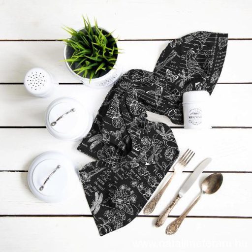 Flóra & Fauna - Fekete alapon fehér mintás vastag pamutvászon