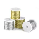 Lapos zsinór lurexszel szélessége 1,1 mm - 2 világos arany (4 db-os csomagolás) Lapos zsinór lurexszel szélessége 1,1 mm - 2 világos arany (4 db-os csomagolás)