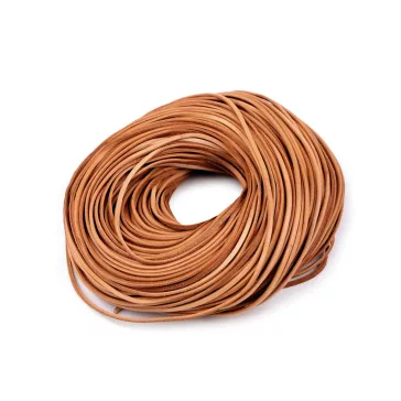 Bőrcsík lapos 3 mm folyóméteres - 1 világosbarna