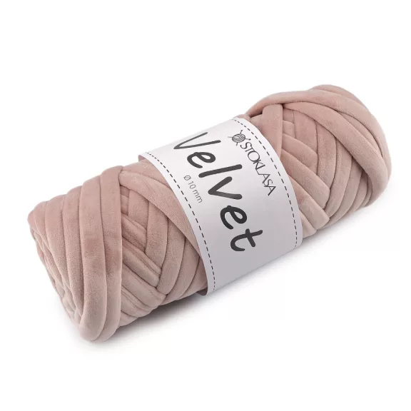 Marshmallow vastag Velvet fonal Ø10 mm 500 g - 9 (031) púder bézs (1 db-os csomagolás) Marshmallow vastag Velvet fonal Ø10 mm 500 g - 9 (031) púder bézs (1 db-os csomagolás)
