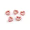 Porcelán gyöngy / dísz, medál alkatrészek - 3 púderrózsaszín szív (5 db-os csomagolás)