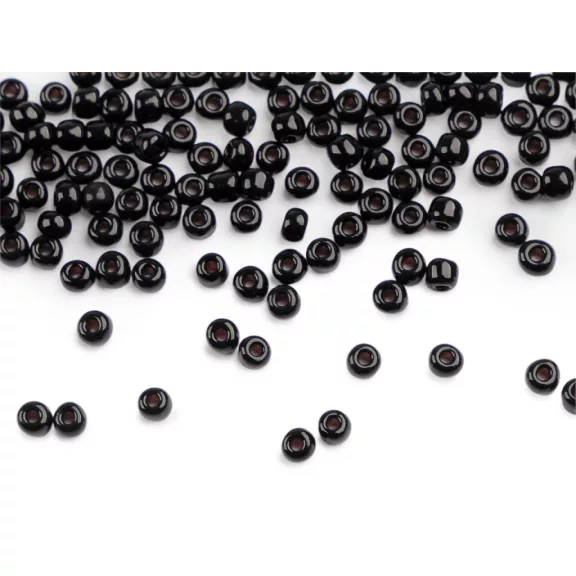Kásagyöngy 8/0 - 3 mm nem átlátszó - fekete (150 g-os csomagolás) Kásagyöngy 8/0 - 3 mm nem átlátszó - fekete (150 g-os csomagolás)