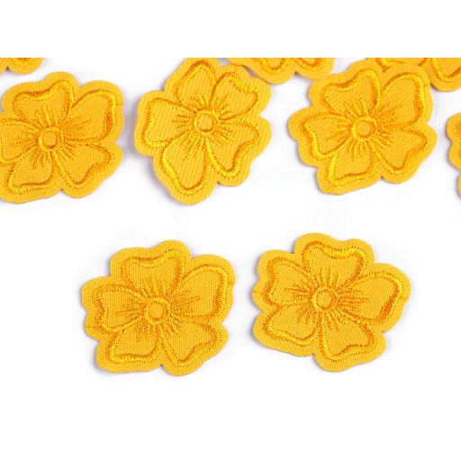 Felvasalható folt hímzett virág