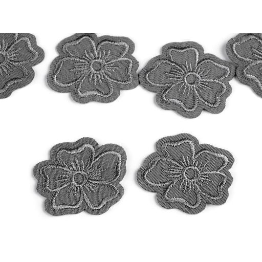 Felvasalható folt hímzett virág