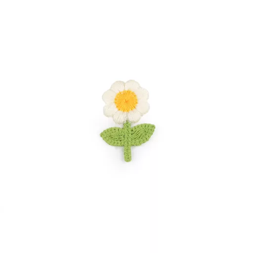 Hímzett virág 2,4x3,7 cm dísz