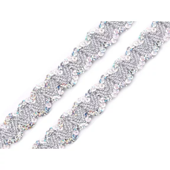 Flitter szalag 20 mm-es hologramm bortni - 1 ezüst hologramm (13,5 m-es csomagolás) Flitter szalag 20 mm-es hologramm bortni - 1 ezüst hologramm (13,5 m-es csomagolás)