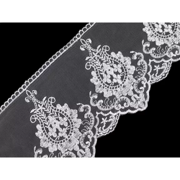 Hímzett monofil paszomány szélessége 15 cm - fehér Hímzett monofil paszomány szélessége 15 cm - fehér