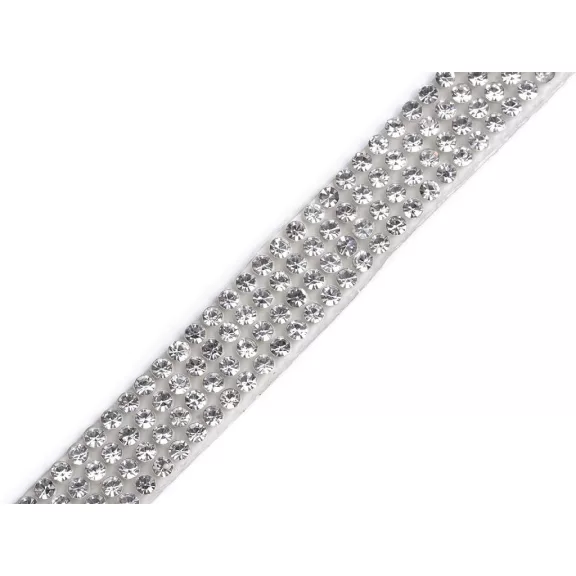 Ragasztható paszomány csiszolt kövekkel szélesség 10 mm - 1 crystal (18 m-os csomagolás) Ragasztható paszomány csiszolt kövekkel szélesség 10 mm - 1 crystal (18 m-os csomagolás)