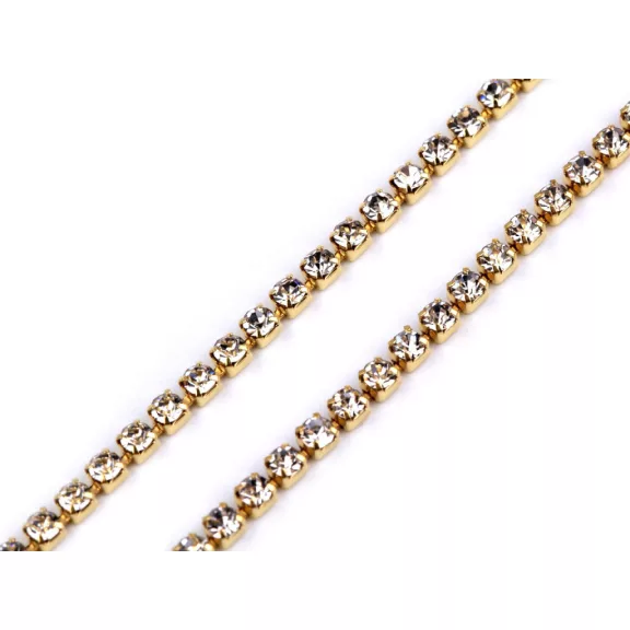 Kristály strasszlánc / bortnyi 2 mm - 2 crystal arany (27 m-os csomagolás) Kristály strasszlánc / bortnyi 2 mm - 2 crystal arany (27 m-os csomagolás)