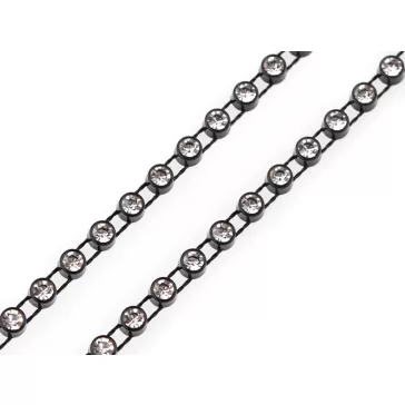   Varrható méteres strasslánc színes foglalatban Ø4 mm - 2 crystal fekete (9 m-es csomagolás)