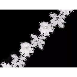 Szellős csipke 3D virág gyönggyel szélessége 42 mm