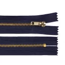 Fém cipzár zárt 10 cm 4M0 sárgaréz - 320 zavarosszürke (25 db-os csomagolás) Fém cipzár zárt 10 cm 4M0 sárgaréz - 320 zavarosszürke (25 db-os csomagolás)