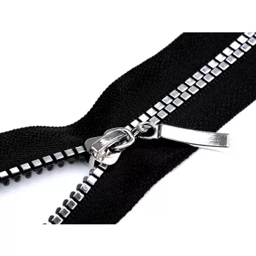   Cápa fogú cipzár 60 cm vastag GT10 No 5 négyzet formájú fogak - 1 (322) fekete ezüst (10 db-os csomagolás)