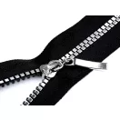 Cápa fogú cipzár 70 cm vasta GT10 No 5 négyzet formájú fogakkockák - 1 (322) fekete ezüst (1 db-os csomagolás) Cápa fogú cipzár 70 cm vasta GT10 No 5 négyzet formájú fogakkockák - 1 (322) fekete ezüst (1 db-os csomagolás)