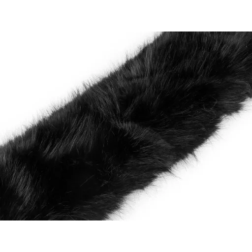 Ruhaszőrme hurkokkal a kapucniján, hossza 68 cm