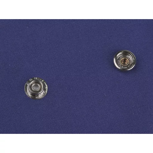 Patent karikával Ø15 mm (AM6) erős anyagokra, ömlesztett