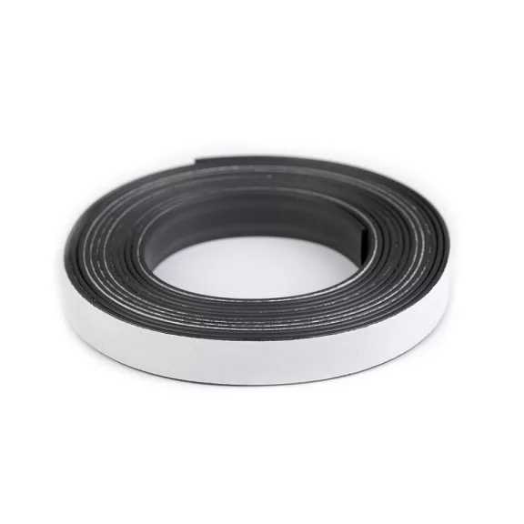 Mágnesszalag öntapadós szélesség 12; 15; 18 mm - 12 mm fekete (4 db-os csomagolás) Mágnesszalag öntapadós szélesség 12; 15; 18 mm - 12 mm fekete (4 db-os csomagolás)