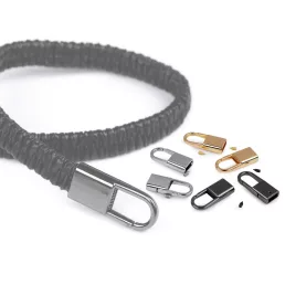 Lapos zsinórvég karabiner szélesség 9 mm