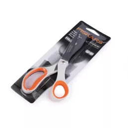 Fiskarsz titán kés hossza 21 cm