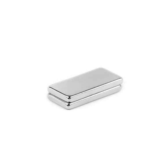 Mágnes 10x20 mm - nikkel (2 db-os csomagolás) Mágnes 10x20 mm - nikkel (2 db-os csomagolás)