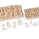 Fa számok dobozban - 2 (2.7cm) természetes világos (3 box) Fa számok dobozban - 2 (2.7cm) természetes világos (3 box)