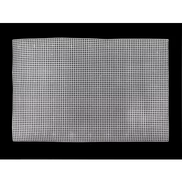   Plasztic kanava / tapiko 32,8x50,5 cm hímzőanyag - fekete (5 db-os csomagolás)