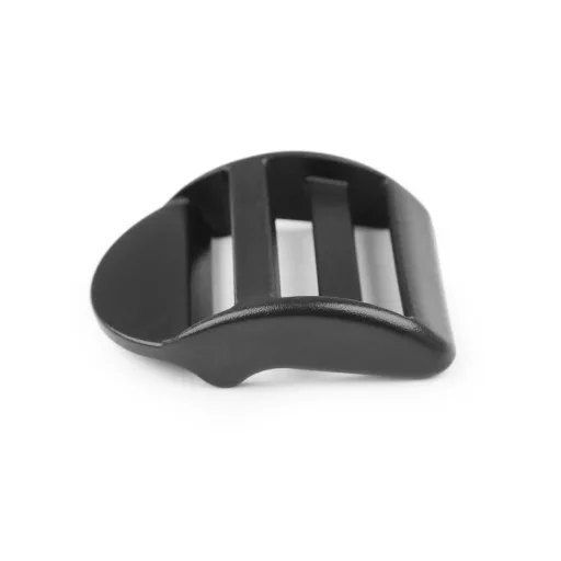 Műanyag szorító / bújtató hevedercsat 38 mm füles szabályozó